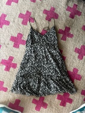 Abercrombie & Fitch Black and White Floral Slip Dress